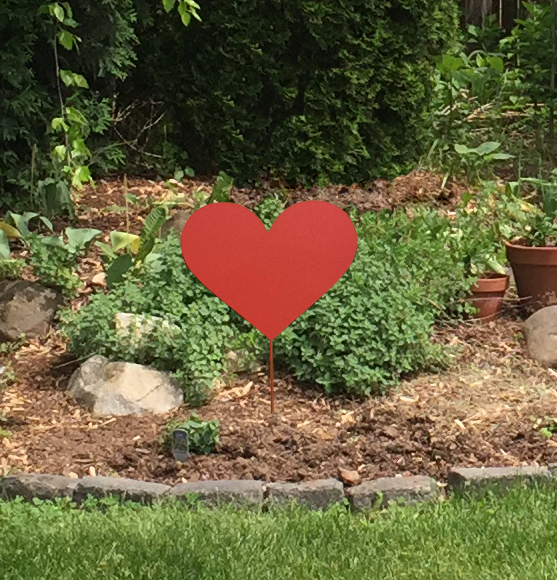 Heart Garden Stake or Metal Heart Wall Decor / Valentine&