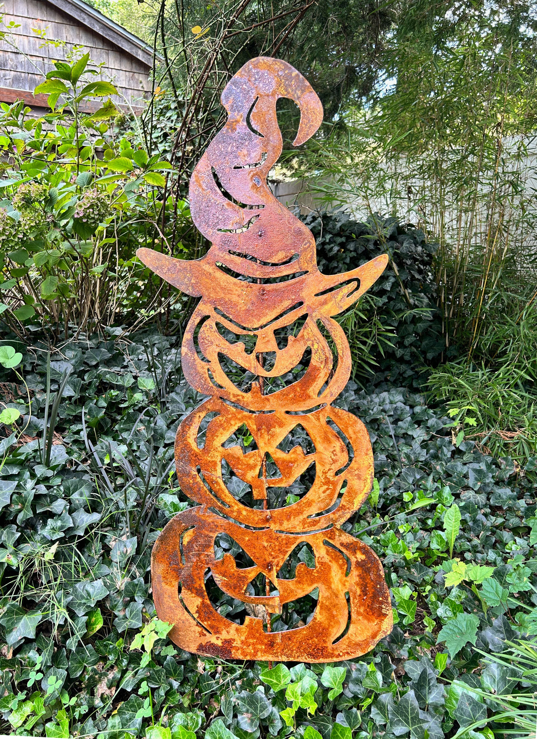 Three Stacked Pumpkins / Outdoor Halloween Decoration