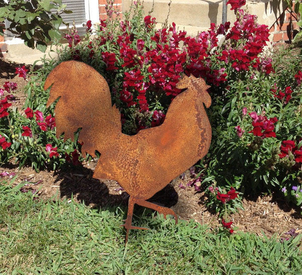 Metal Rooster Yard Art or Wall Hanging